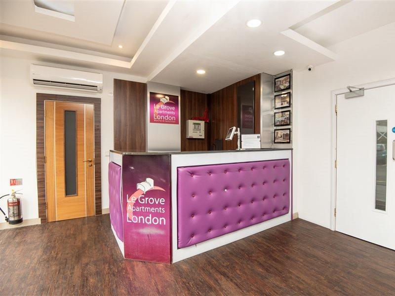 Livin' Serviced Apartments Γουάτφορντ Εξωτερικό φωτογραφία