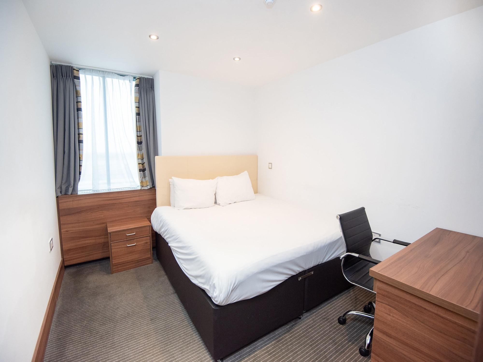 Livin' Serviced Apartments Γουάτφορντ Εξωτερικό φωτογραφία