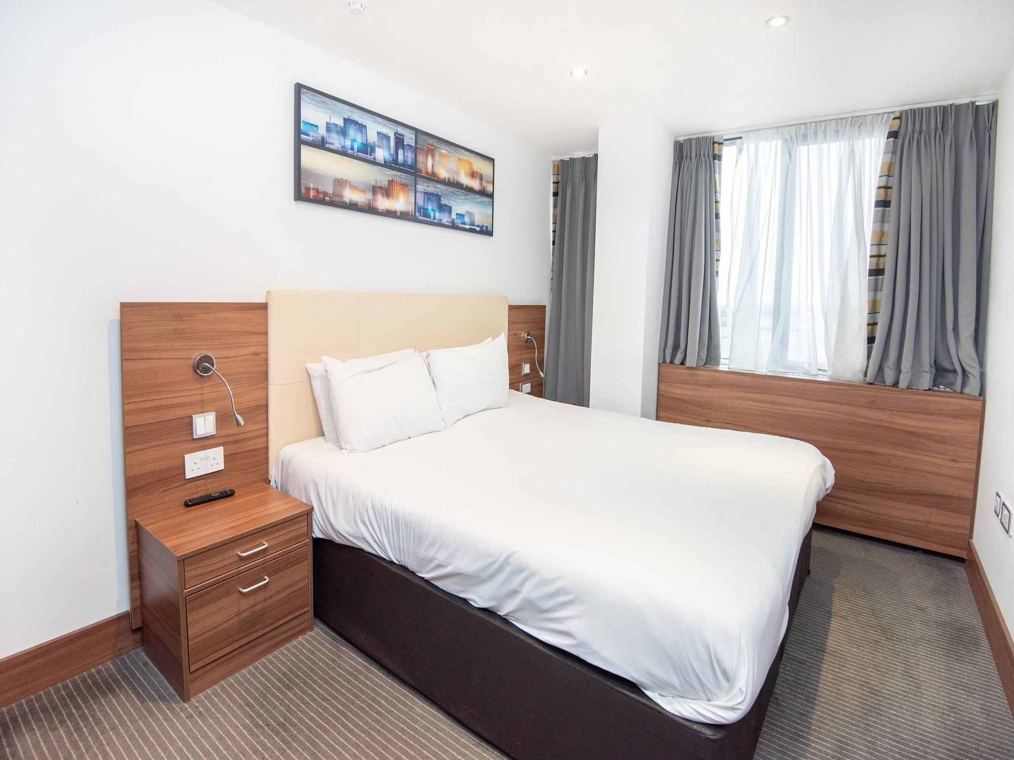 Livin' Serviced Apartments Γουάτφορντ Εξωτερικό φωτογραφία