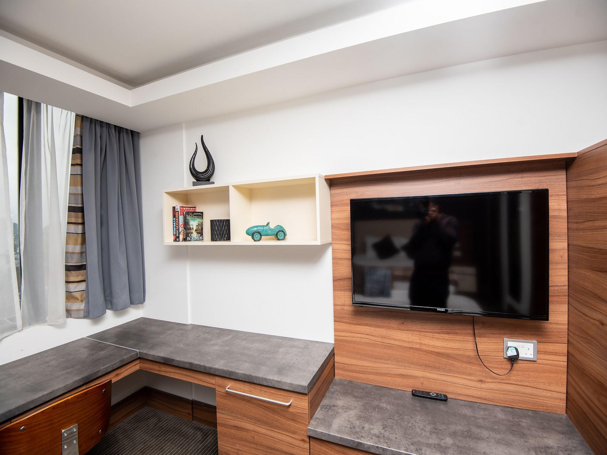 Livin' Serviced Apartments Γουάτφορντ Εξωτερικό φωτογραφία