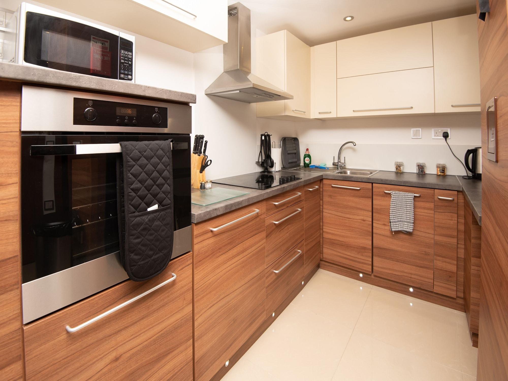 Livin' Serviced Apartments Γουάτφορντ Εξωτερικό φωτογραφία