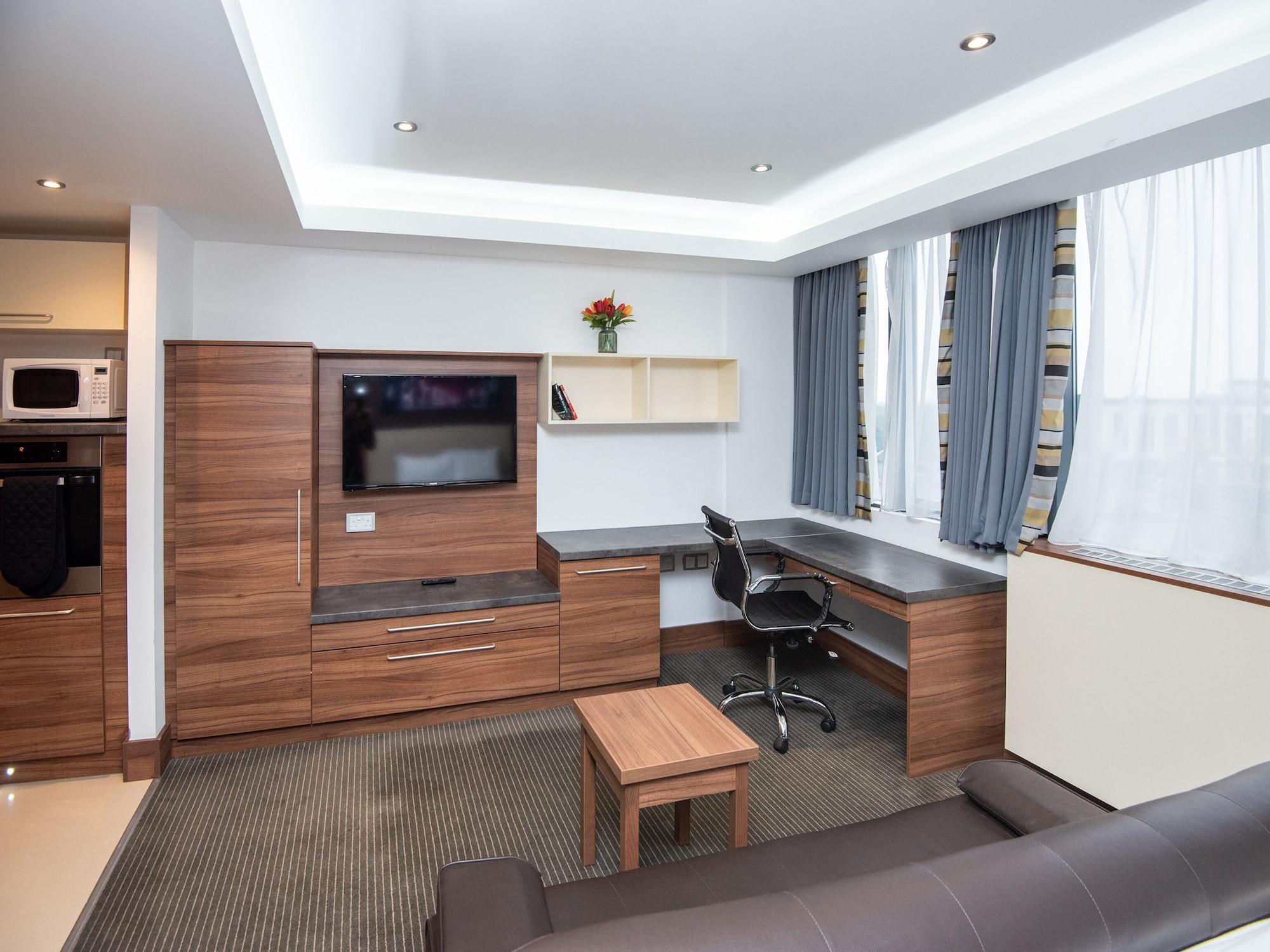 Livin' Serviced Apartments Γουάτφορντ Εξωτερικό φωτογραφία