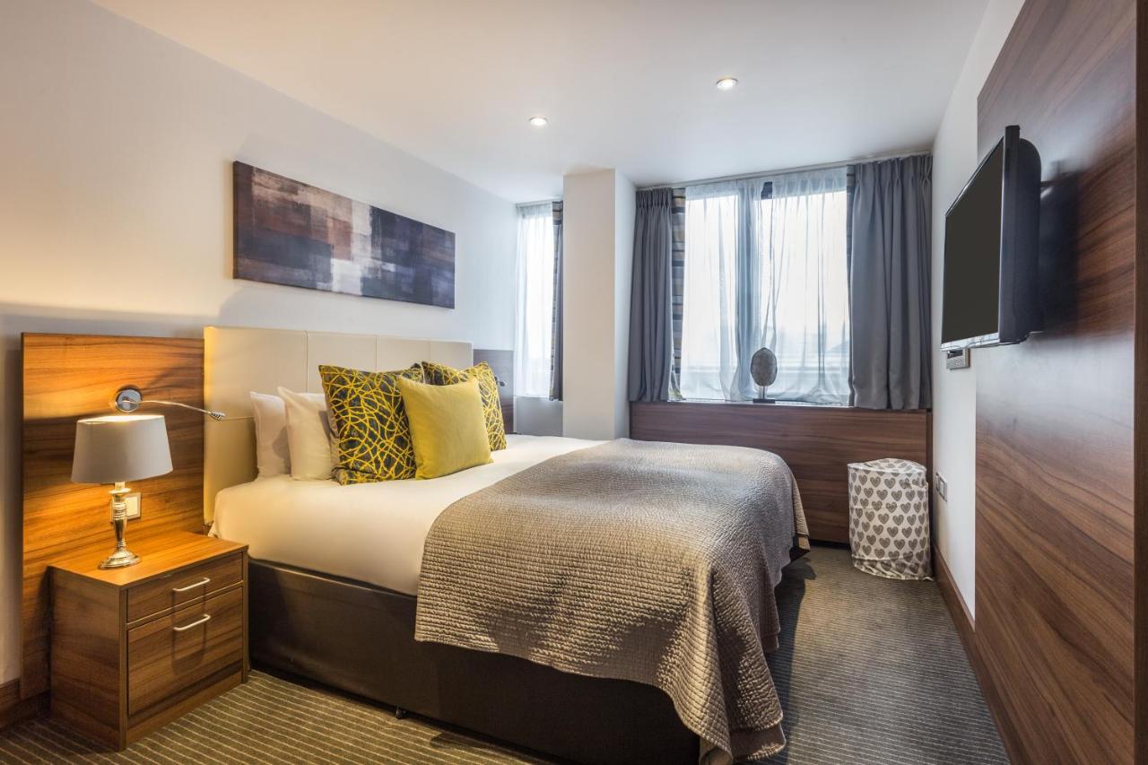 Livin' Serviced Apartments Γουάτφορντ Δωμάτιο φωτογραφία